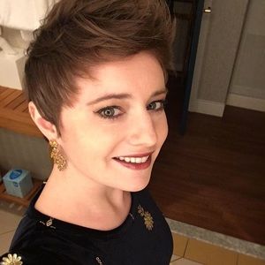 Meet your Posher, Crossley